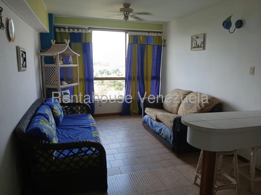 Apartamento (1 Nivel) en Venta en Ciudad Balneario Higuerote, Miranda - 5