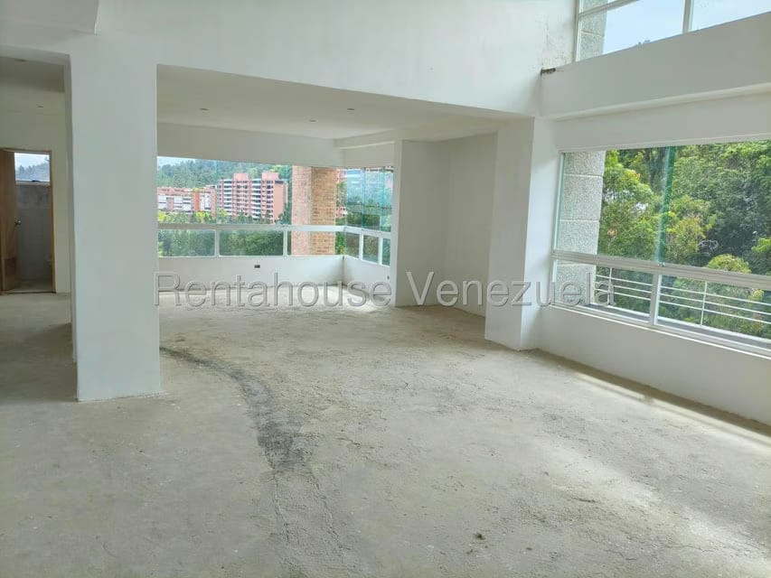 Apartamento (1 Nivel) en Venta en Solar del Hatillo, Distrito Metropolitano - 2