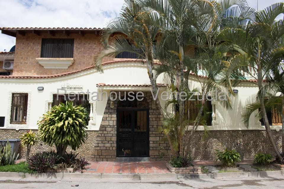 Casa (Duplex) en Venta en Colinas de Vista Alegre, Distrito Metropolitano