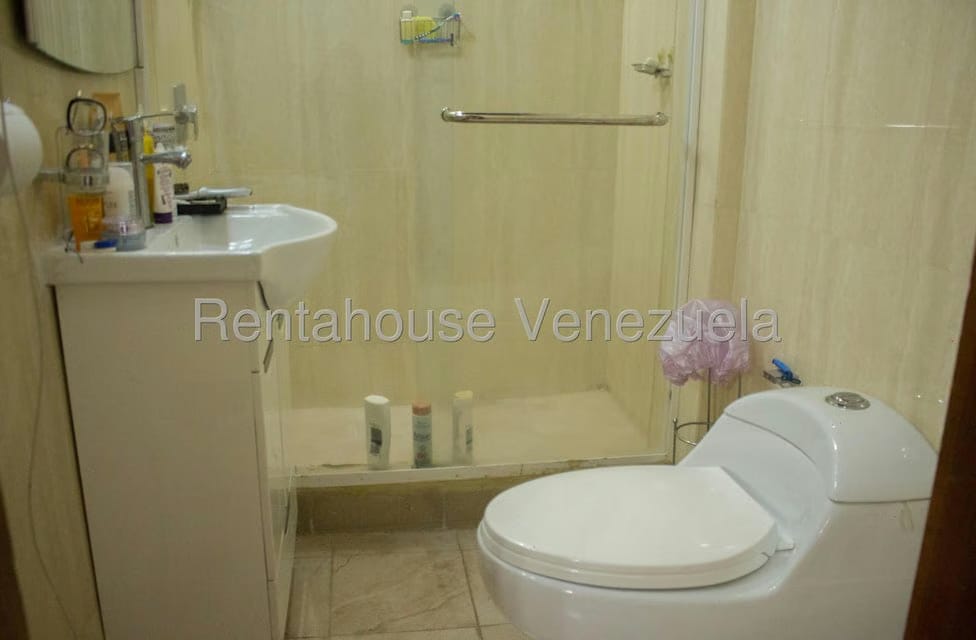 Casa (Duplex) en Venta en Colinas de Vista Alegre, Distrito Metropolitano - 27