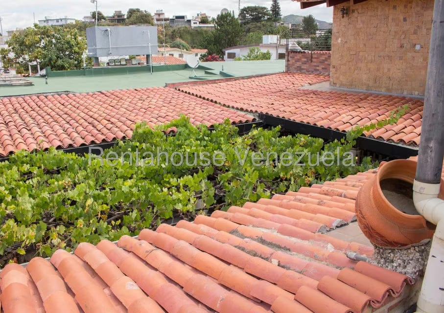 Casa (Duplex) en Venta en Colinas de Vista Alegre, Distrito Metropolitano - 35