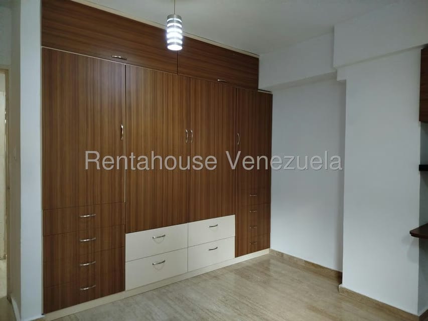 Apartamento (1 Nivel) en Alquiler en Andres Bello, Aragua - 20