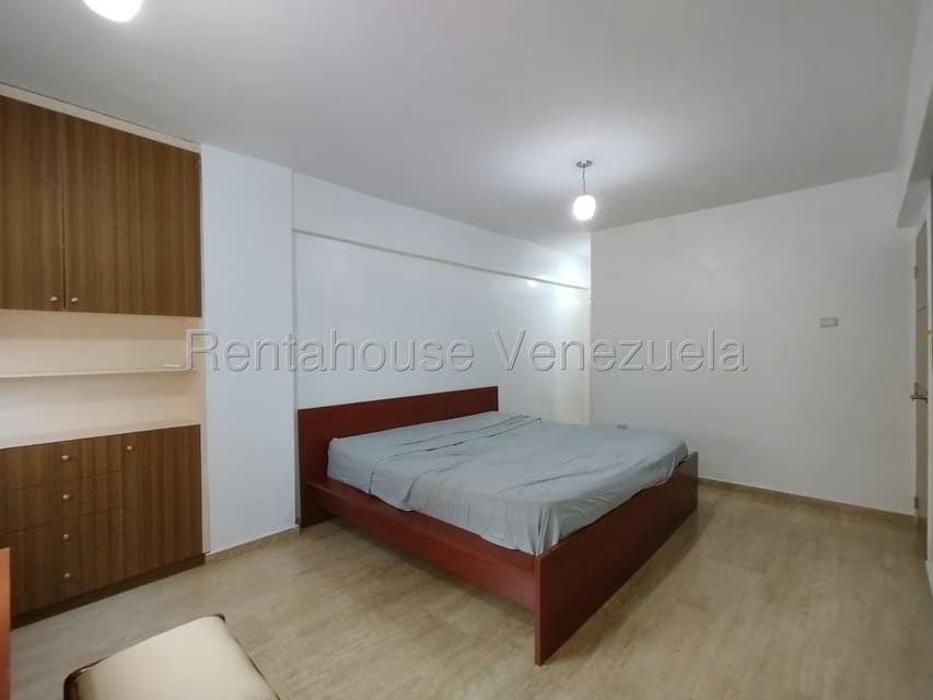 Apartamento (1 Nivel) en Alquiler en Andres Bello, Aragua - 26