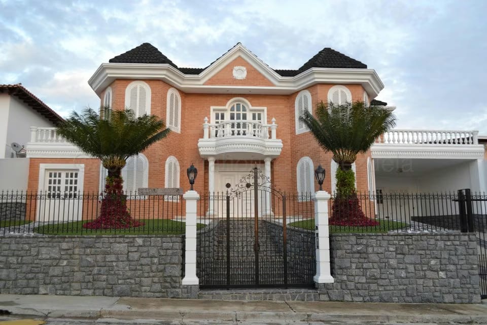 Casa (Duplex) en Venta en Los Naranjos del Cafetal, Distrito Metropolitano - 3