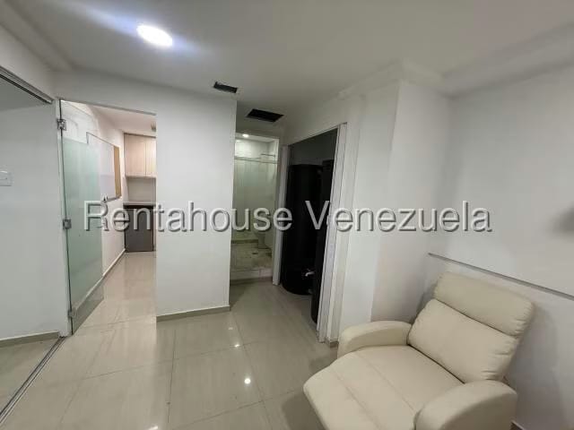 Comercial (Oficina) en Alquiler en Los Ruices, Distrito Metropolitano - 9