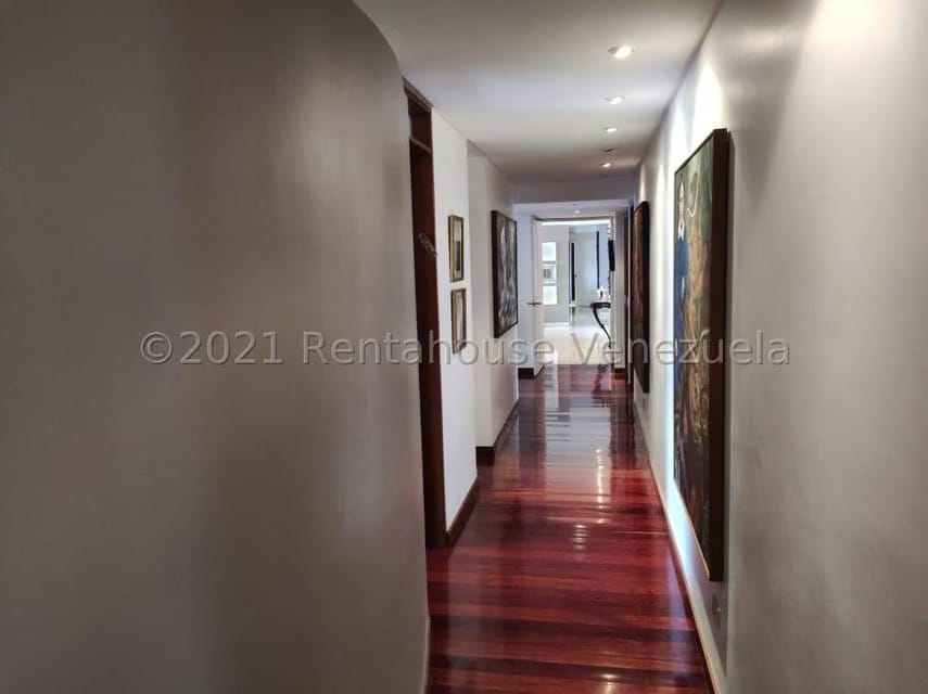 Apartamento (1 Nivel) en Venta en Los Chorros, Distrito Metropolitano - 15