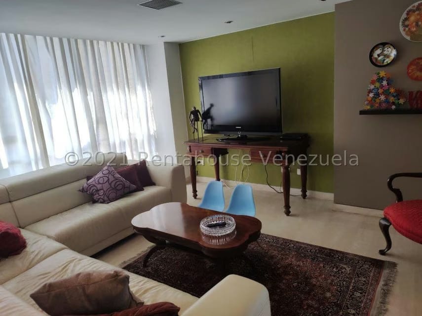 Apartamento (1 Nivel) en Venta en Los Chorros, Distrito Metropolitano - 16