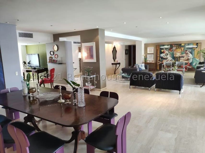 Apartamento (1 Nivel) en Venta en Los Chorros, Distrito Metropolitano - 6