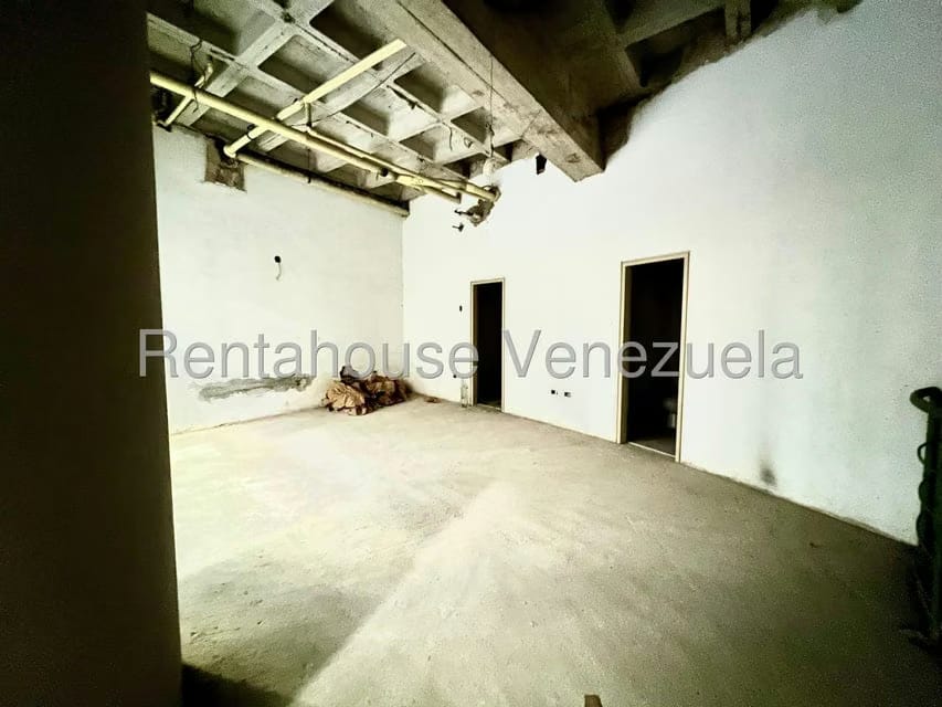 Comercial (Local Comercial) en Venta en San Jose de Tarbes, Carabobo - 12