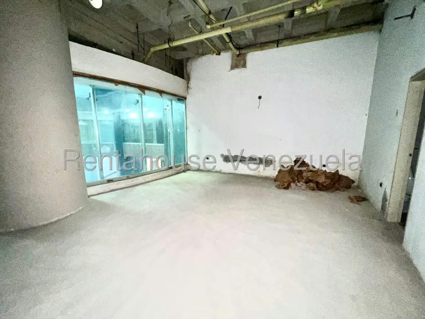 Comercial (Local Comercial) en Venta en San Jose de Tarbes, Carabobo - 18