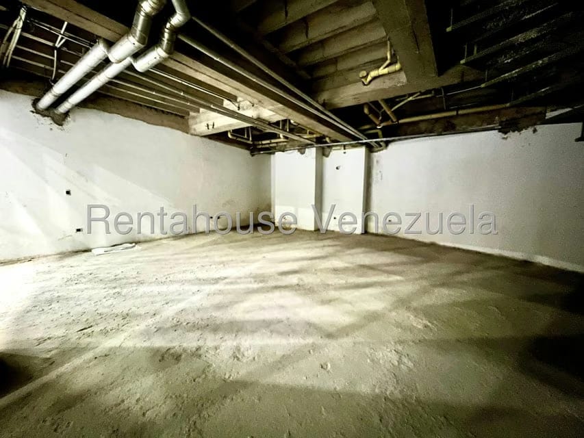 Comercial (Local Comercial) en Venta en San Jose de Tarbes, Carabobo - 23