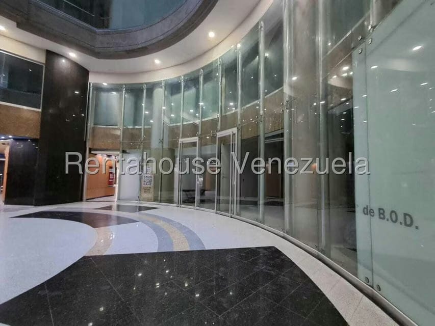 Comercial (Local Comercial) en Venta en San Jose de Tarbes, Carabobo - 9