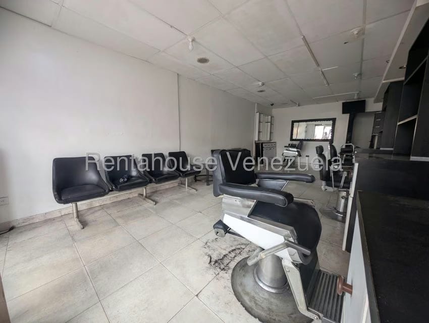 Comercial (Local Comercial) en Alquiler en 23 de Enero, Aragua - 3