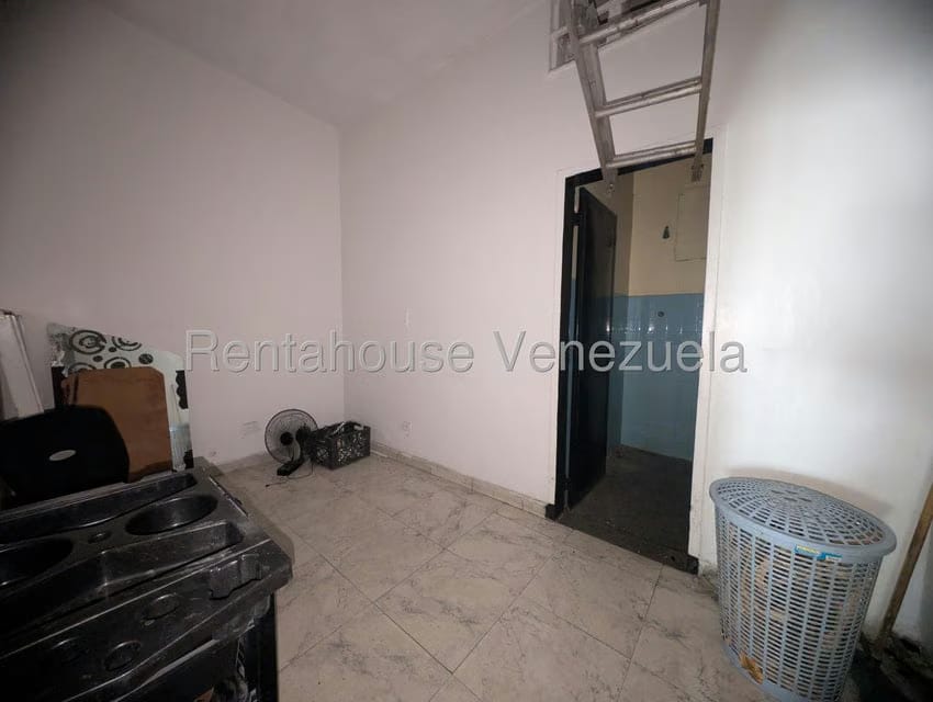 Comercial (Local Comercial) en Alquiler en 23 de Enero, Aragua - 7