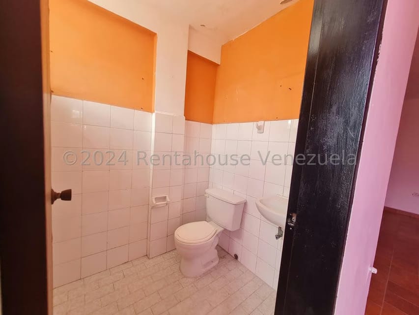 Comercial (Oficina) en Alquiler en San Felipe, Yaracuy - 11