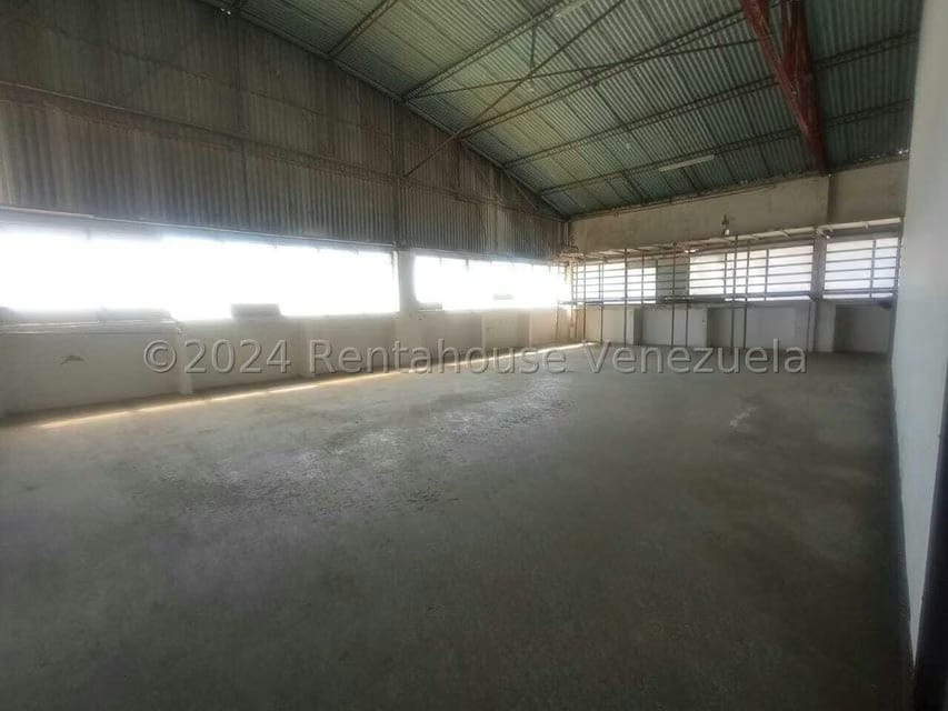 Comercial (Galpon - Deposito) en Alquiler en Boleita Norte, Distrito Metropolitano - 5