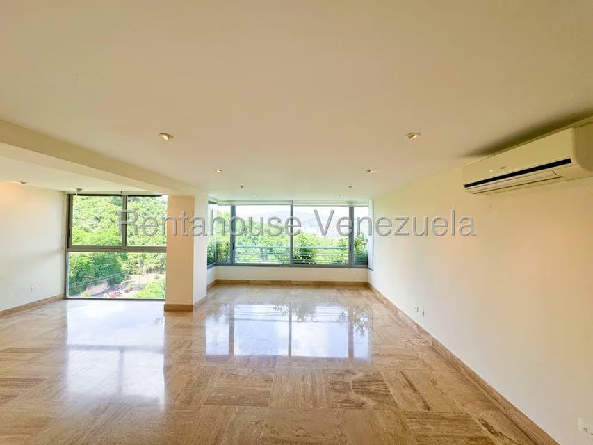 Apartamento (1 Nivel) en Venta en Lomas de Las Mercedes, Distrito Metropolitano - 3