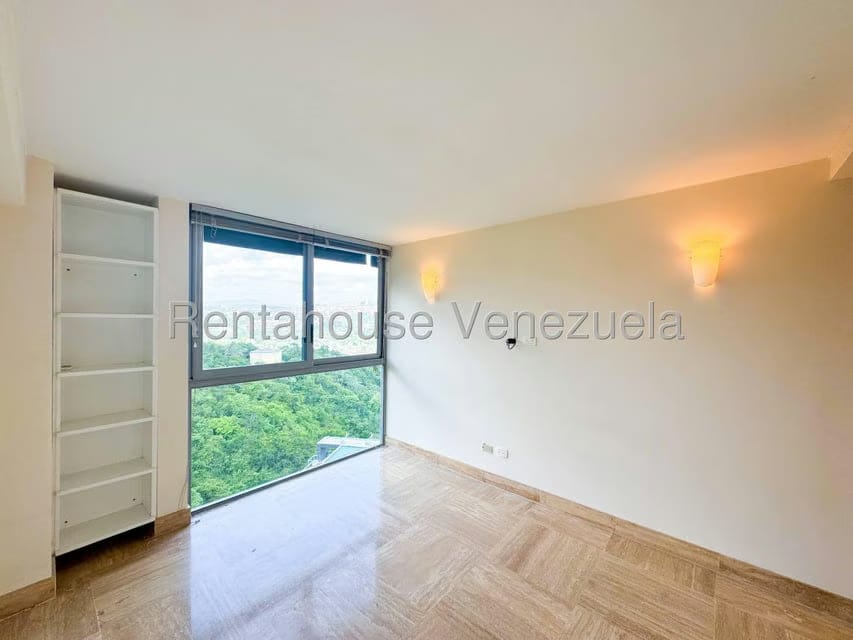 Apartamento (1 Nivel) en Venta en Lomas de Las Mercedes, Distrito Metropolitano - 23