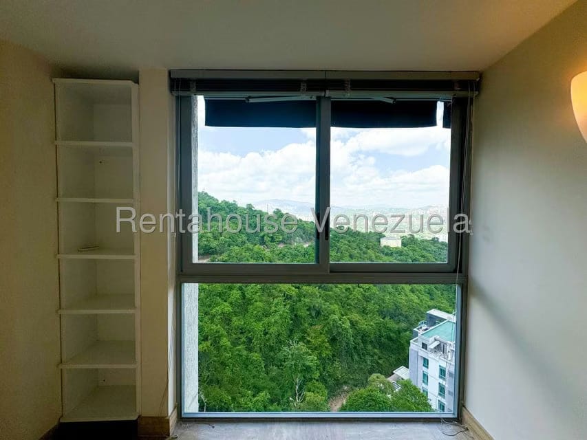 Apartamento (1 Nivel) en Venta en Lomas de Las Mercedes, Distrito Metropolitano - 24