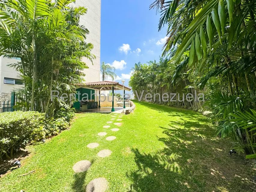 Apartamento (1 Nivel) en Venta en Lomas de Las Mercedes, Distrito Metropolitano - 38