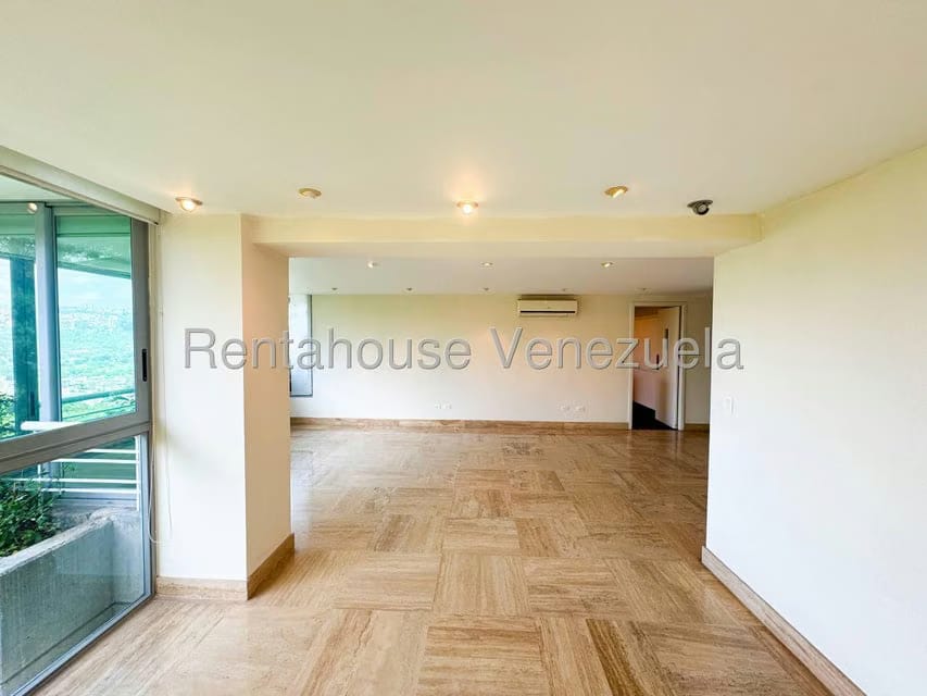 Apartamento (1 Nivel) en Venta en Lomas de Las Mercedes, Distrito Metropolitano - 7