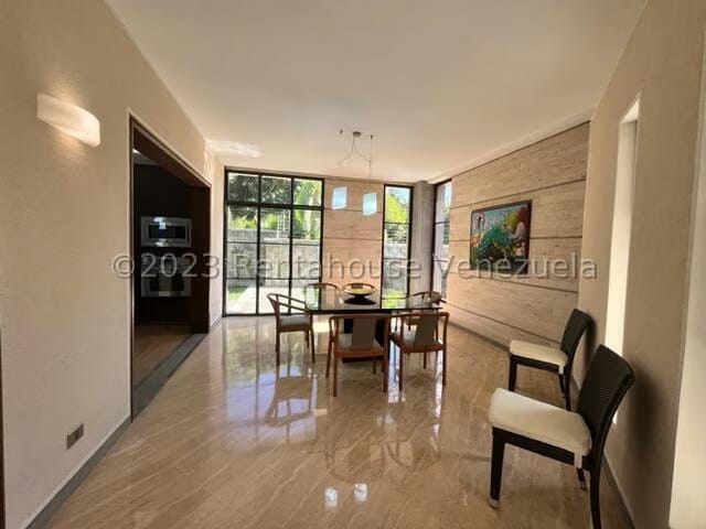 Casa (Contemporaneo) en Venta en Monte Elena, Distrito Metropolitano - 12