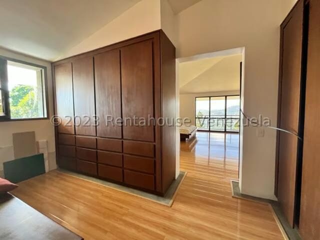 Casa (Contemporaneo) en Venta en Monte Elena, Distrito Metropolitano - 23