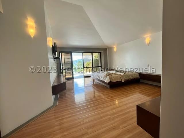Casa (Contemporaneo) en Venta en Monte Elena, Distrito Metropolitano - 25