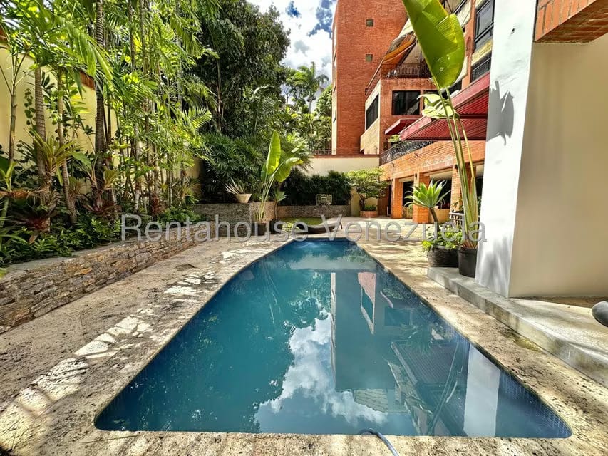Apartamento (Planta Baja) en Venta en Los Palos Grandes, Distrito Metropolitano - 15
