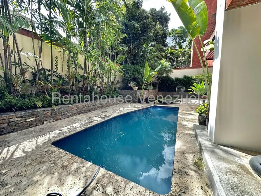 Apartamento (Planta Baja) en Venta en Los Palos Grandes, Distrito Metropolitano - 16