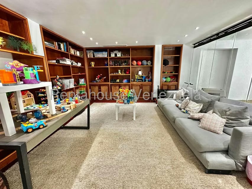 Apartamento (Planta Baja) en Venta en Los Palos Grandes, Distrito Metropolitano - 20