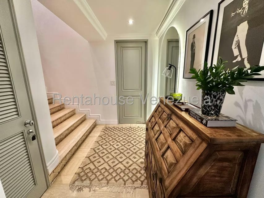 Apartamento (Planta Baja) en Venta en Los Palos Grandes, Distrito Metropolitano - 21