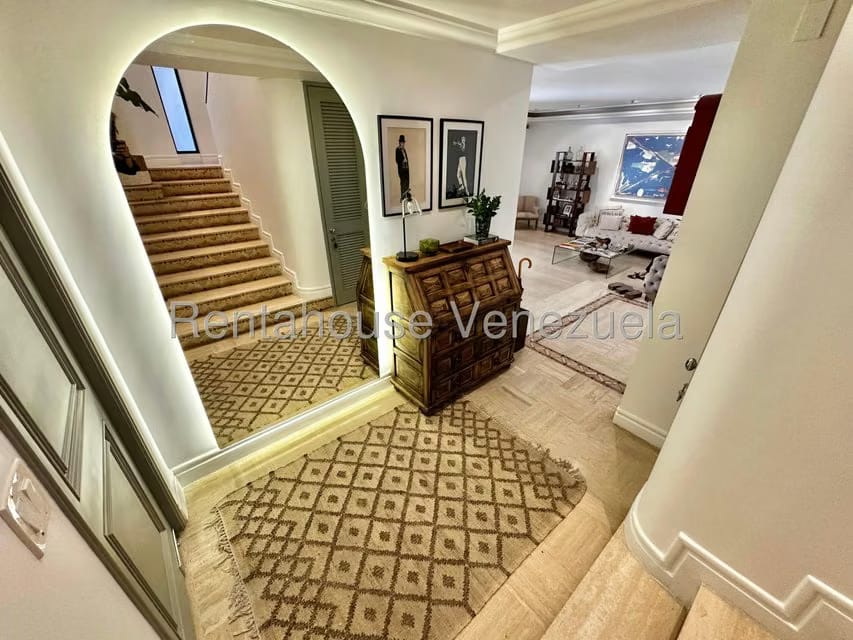 Apartamento (Planta Baja) en Venta en Los Palos Grandes, Distrito Metropolitano - 22