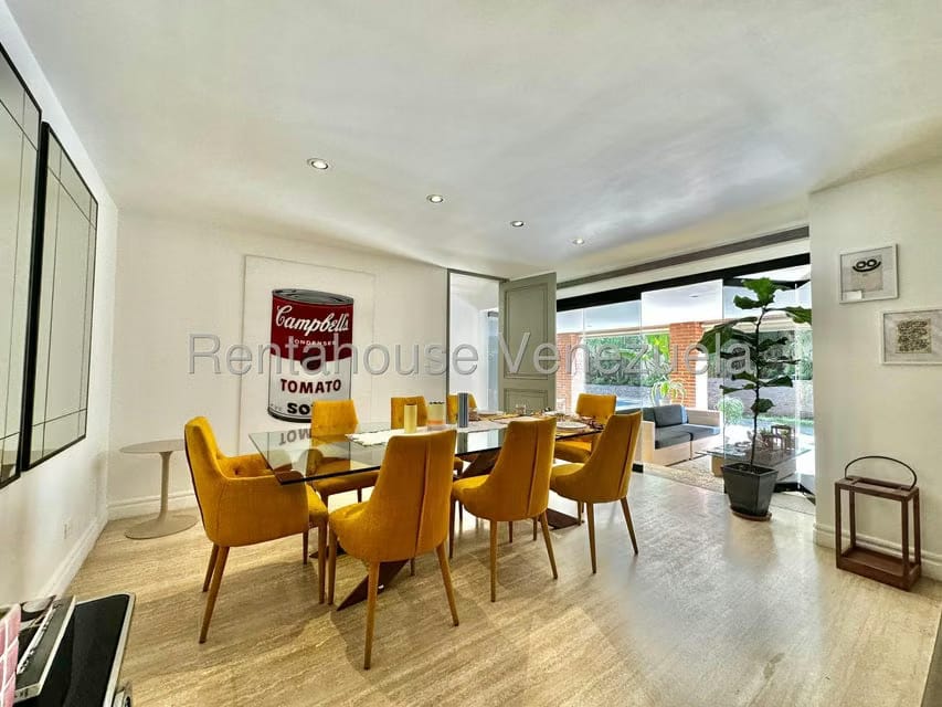 Apartamento (Planta Baja) en Venta en Los Palos Grandes, Distrito Metropolitano - 4