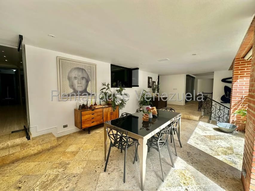 Apartamento (Planta Baja) en Venta en Los Palos Grandes, Distrito Metropolitano - 9