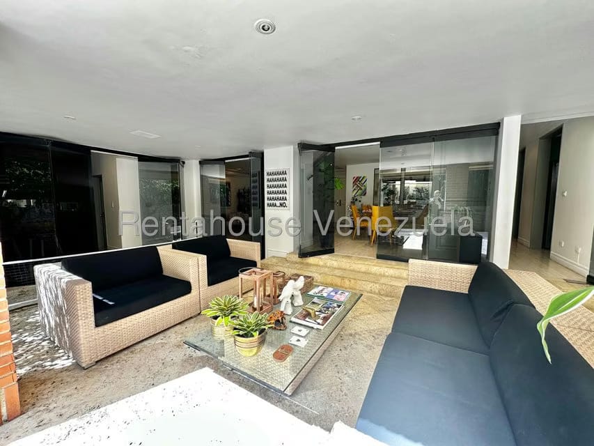 Apartamento (Planta Baja) en Venta en Los Palos Grandes, Distrito Metropolitano - 10