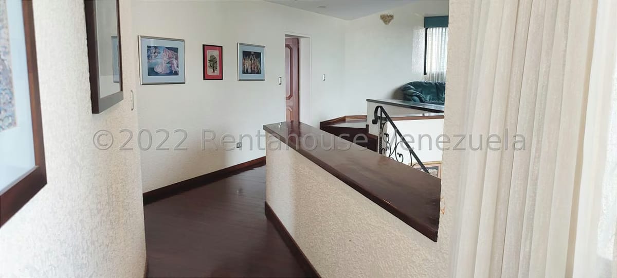 Casa (Multipes Niveles) en Venta en El Cafetal, Distrito Metropolitano - 15