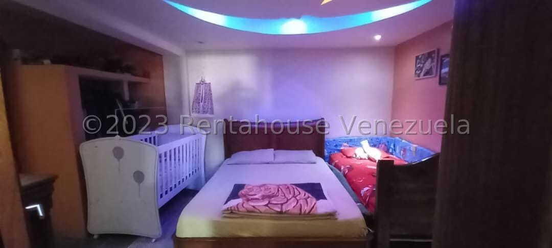 Comercial (Local Comercial) en Venta en Los Rosales, Distrito Metropolitano - 23