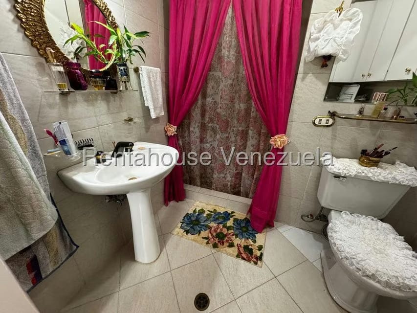 Apartamento (1 Nivel) en Venta en Los Nuevos Teques, Miranda - 12