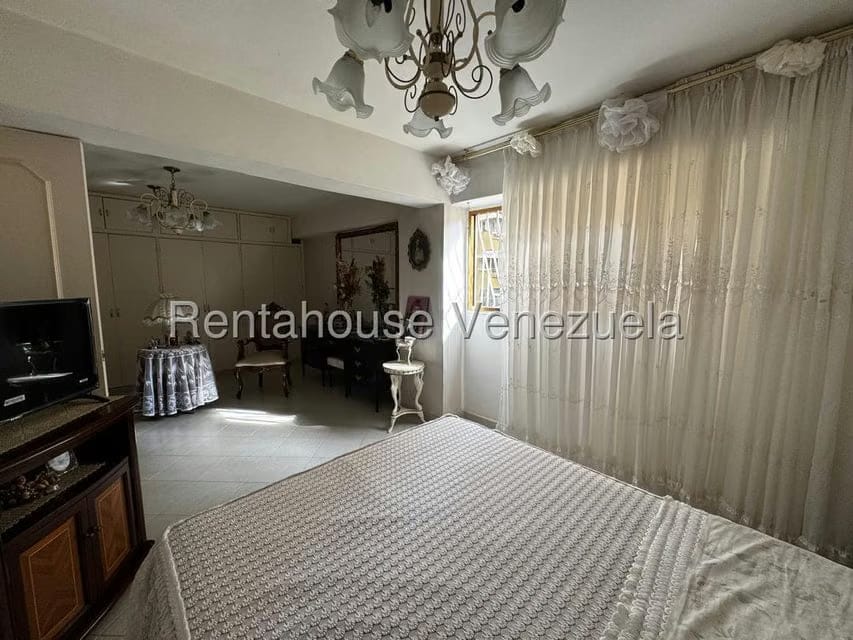 Apartamento (1 Nivel) en Venta en Los Nuevos Teques, Miranda - 19