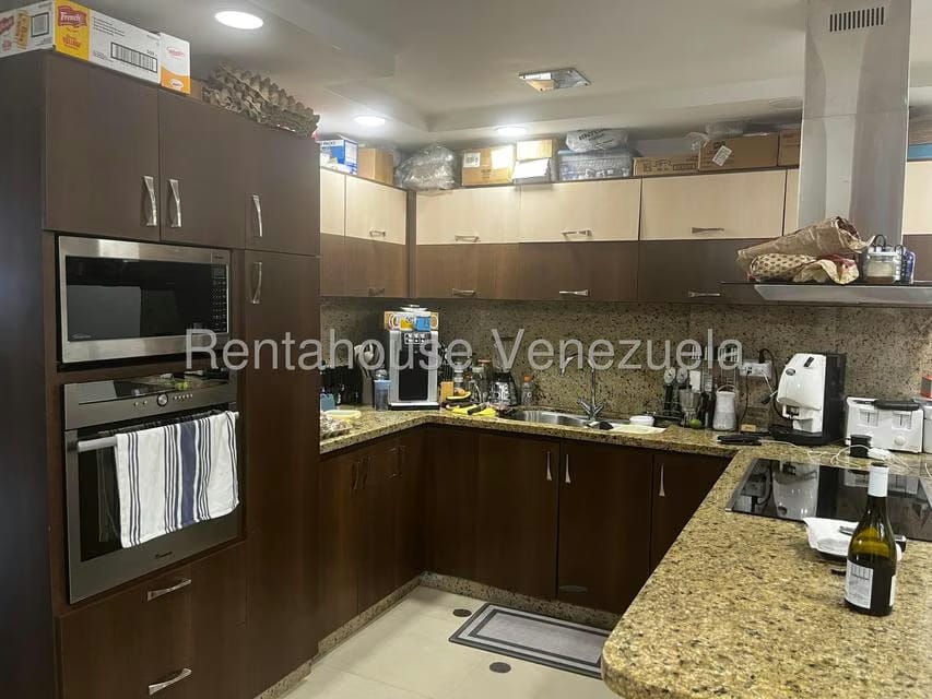Townhouse (Duplex) en Venta en Puerto Encantado, Miranda - 11