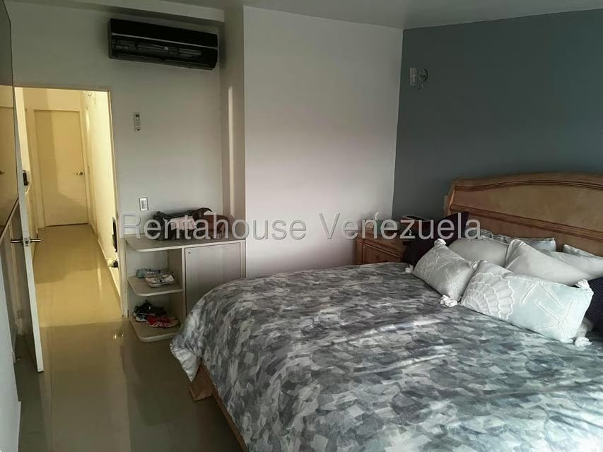 Townhouse (Duplex) en Venta en Puerto Encantado, Miranda - 36