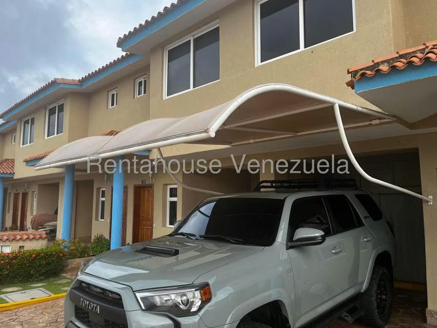 Townhouse (Duplex) en Venta en Puerto Encantado, Miranda - 57