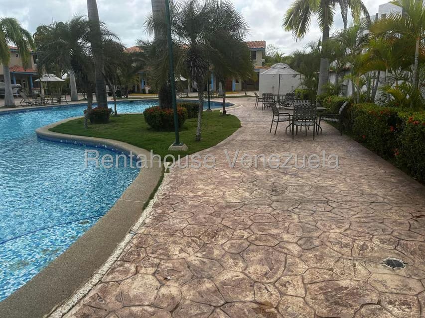 Townhouse (Duplex) en Venta en Puerto Encantado, Miranda - 64