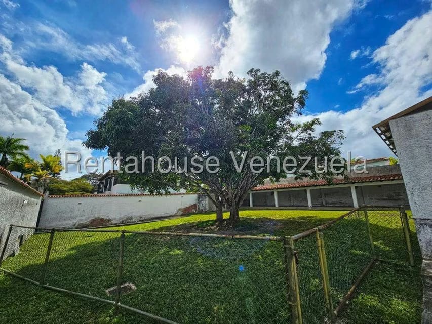 Casa (Duplex) en Venta en Lomas de La Lagunita, Distrito Metropolitano - 7