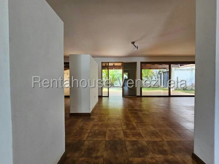 Casa (Duplex) en Venta en Lomas de La Lagunita, Distrito Metropolitano - 9