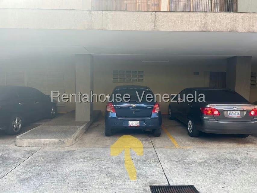 Apartamento (1 Nivel) en Alquiler en Santa Eduvigis, Distrito Metropolitano - 26