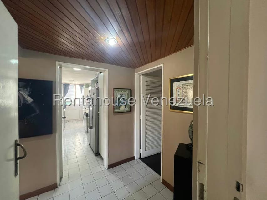 Apartamento (1 Nivel) en Alquiler en Santa Eduvigis, Distrito Metropolitano - 7