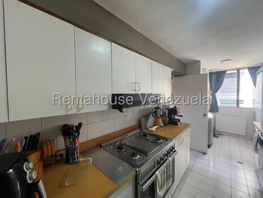 Apartamento (1 Nivel) en Alquiler en Santa Eduvigis, Distrito Metropolitano - 9