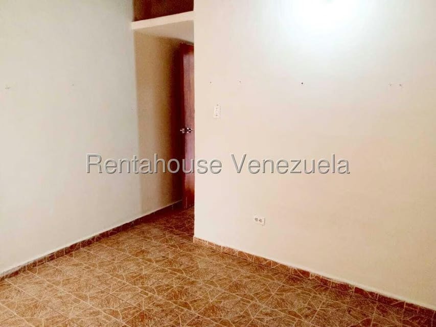 Casa (1 Nivel) en Alquiler en Parroquia El Cuji, Lara - 14